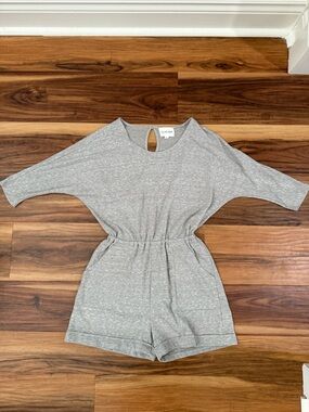 Olive & Oak Heathered Light Gray Tee Romper